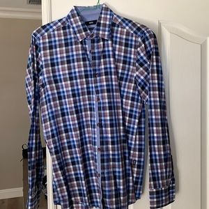 Regular fit.  Like new condition and dry cleaned.